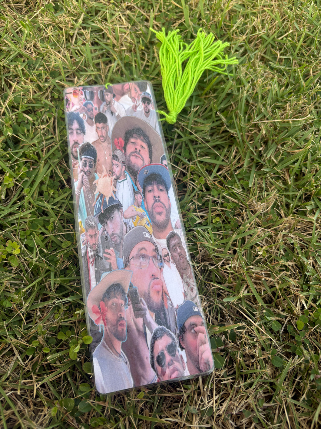 Benito bookmark